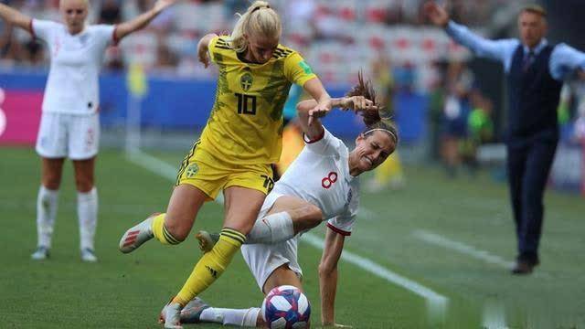 日本女足vs瑞典进球的相关图片